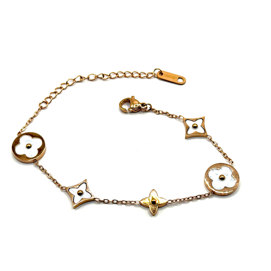 Elegante dames armband met verfijnde bloesemvorm detail