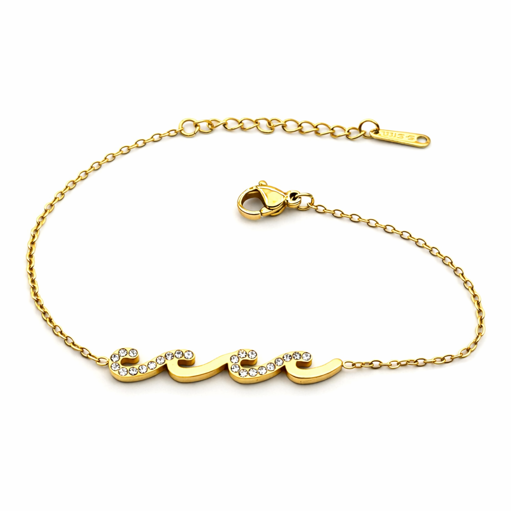 Gouden dames armband met fonkelende zirkonia stenen detail
